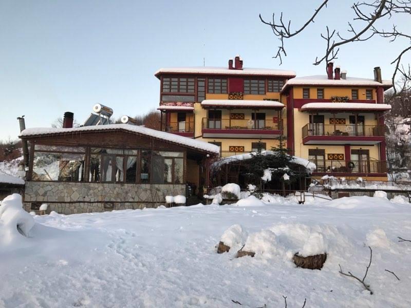 Mouson Melathron Hotel Elafina Екстериор снимка